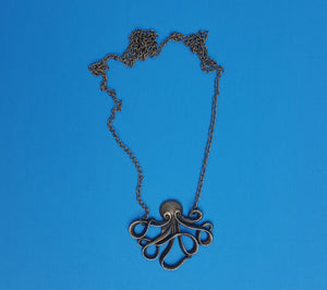 Disney Cruise Fish Extender FE Gift Pirate Night Necklace Pirates in the Caribbean Octopus Boys Teens Men
