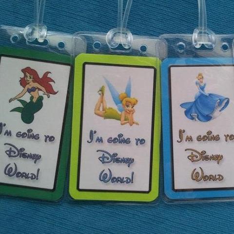 Set of Four "I'm Going to Disney World" Luggage Tags - any characters